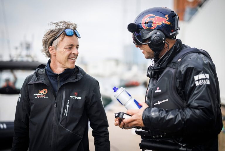 Gin Kiteboarding - From Sailing Enthusiast to America's Cup | Nils Frei